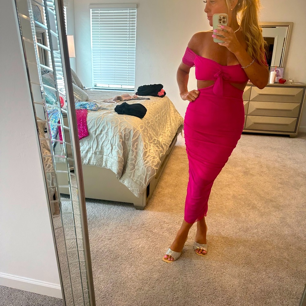 Turn heads in this dress